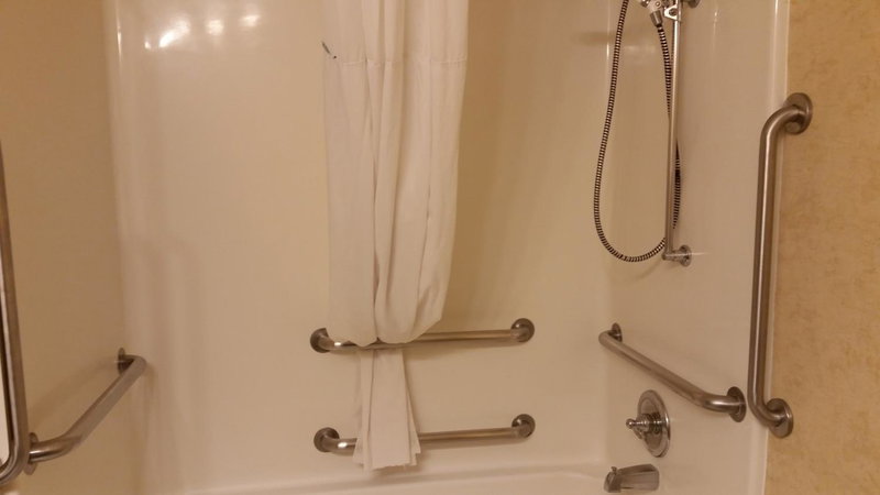 Days Inn & Suites by Wyndham Vancouver, Vancouver, United States