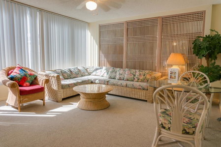 Kuhio Banyan Hotel (with Kitchenettes), Honolulu, United States