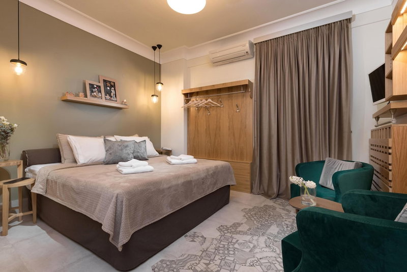 Holiday Inn Express Hotel & Suites Winchester by IHG, Winchester, United States