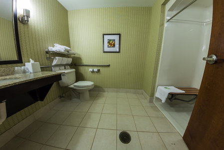 Holiday Inn Express Hotel & Suites Winchester by IHG, Winchester, United States