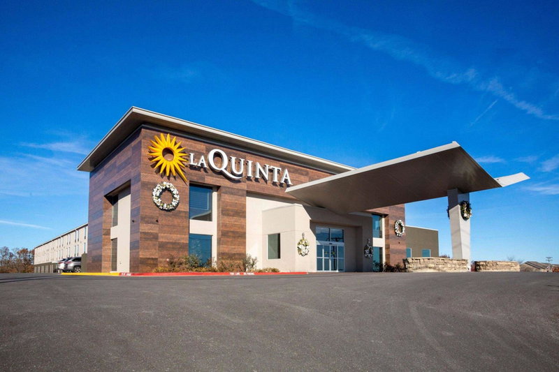 La Quinta by Wyndham Branson, Branson, United States