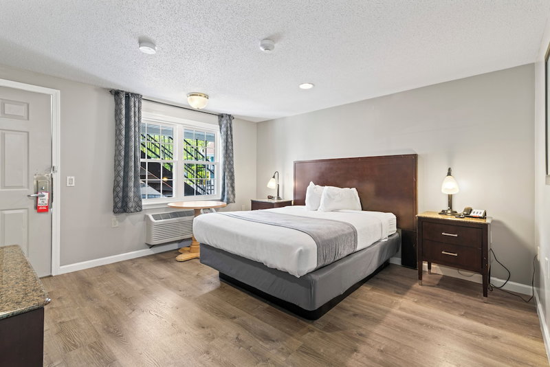 Knights Inn Danvers, Danvers, United States