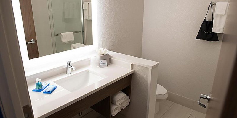Holiday Inn Express & Suites Dayton North - Vandalia by IHG, Dayton, United States