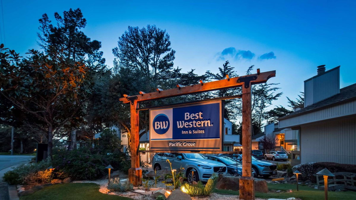 Best Western The Inn & Suites Pacific Grove, United States
