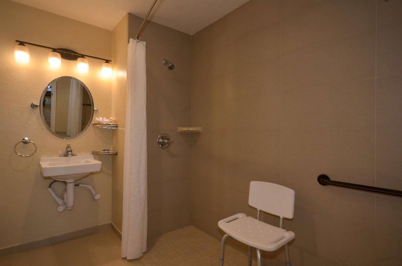 Best Western The Inn & Suites Pacific Grove, Pacific Grove, United States