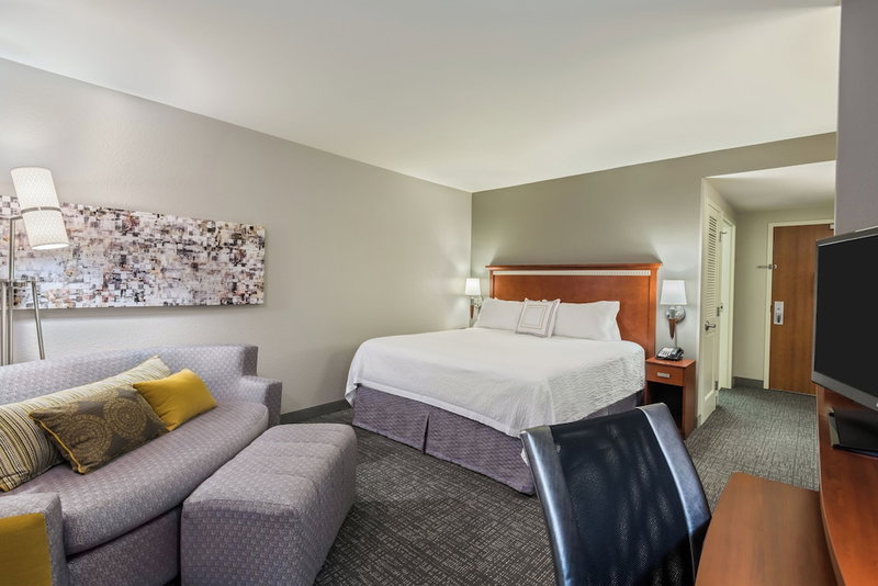 Courtyard by Marriott Fort Myers I-75/Gulf Coast Town Center, Fort Myers, United States