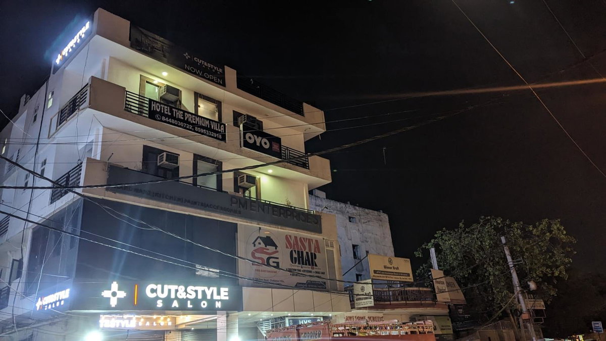 Hotel · Mauryan Elite Hotel Qutab Minar Metro Station, New Delhi