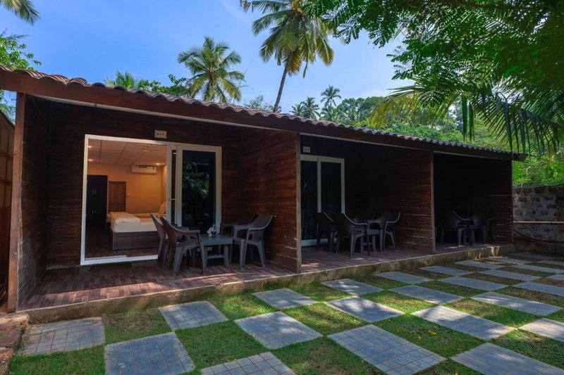 Marron Sea View Resort, Patnem, India