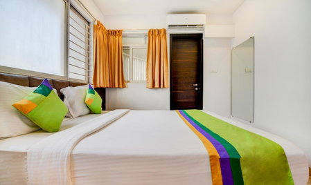 Treebo Kuval Inn, Pune, India