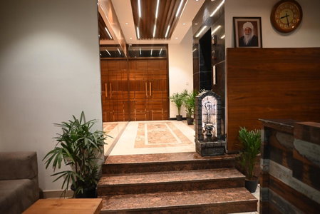 Hotel Lake View - Near Sukhna Lake, Chandīgarh, India