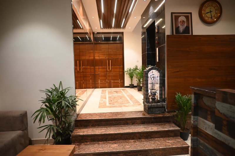 Hotel Lake View - Near Sukhna Lake, Chandīgarh, India
