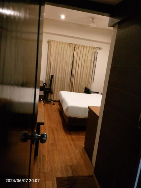 Hotel Sandalwood Inn - Rooms and Spa, Bangalore, India