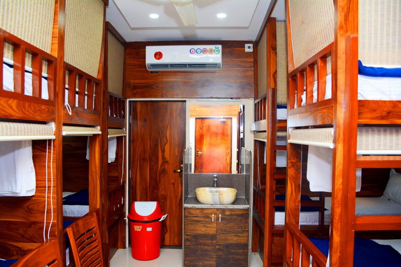 Hotel Nest N Rest - Mumbai, Mumbai, India