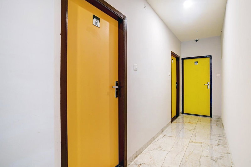 Townhouse Pine Tree, Indore, India
