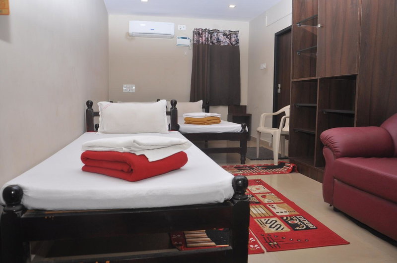 Hotel Temple City, Papanāsam, India