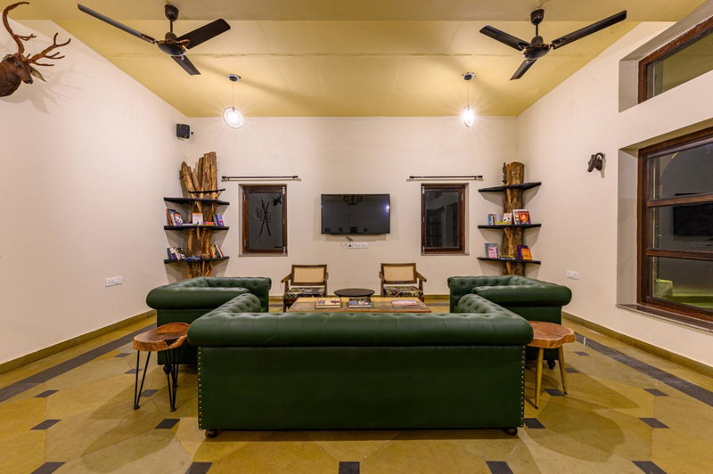 Little Affair, Tehla, India