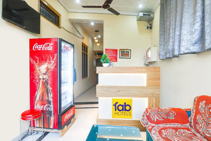 FabHotel Rameshwaram Guest House - 500m From Ram Mandir, Ayodhya, India