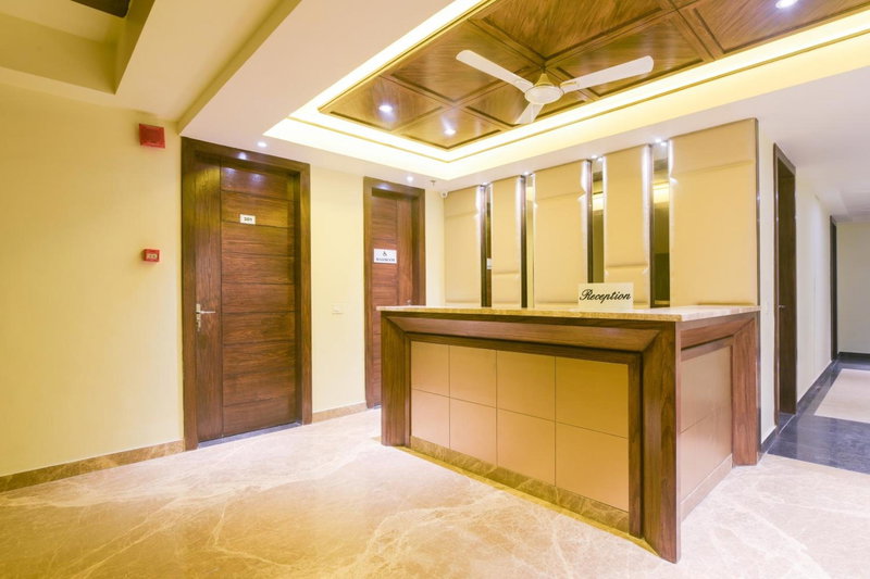 Super OYO 77736 Hotel Starlight, Kānpur, India