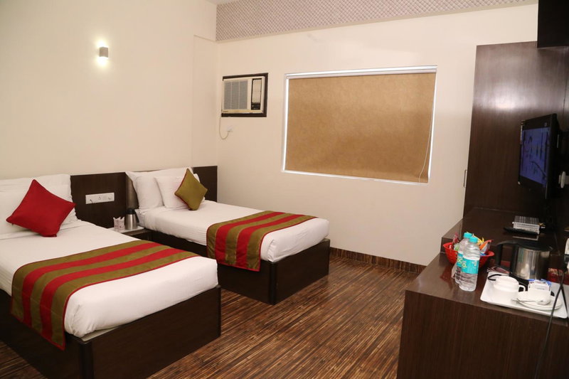 Hotel Karan Vilas, Agra, India