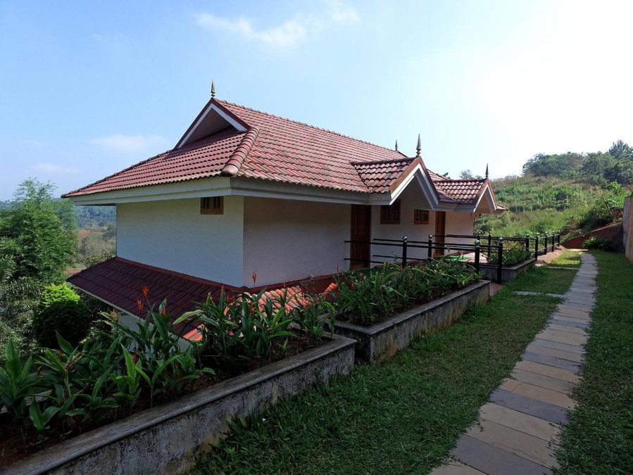 Arayal Resort-A Unit of Sharoy Resort, Tariyod, India