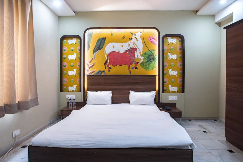 Hotel Bhakti Dhama, Vrindāvan, India