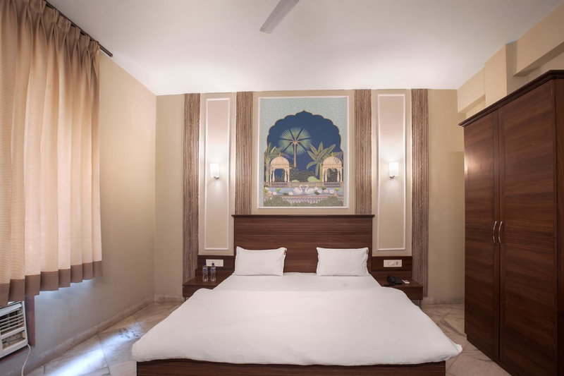 Hotel Bhakti Dhama, Vrindāvan, India