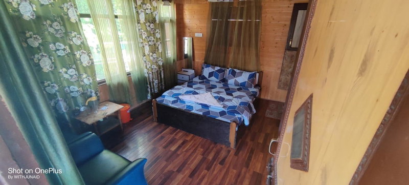 Dal Fog Guest House, Srinagar, India