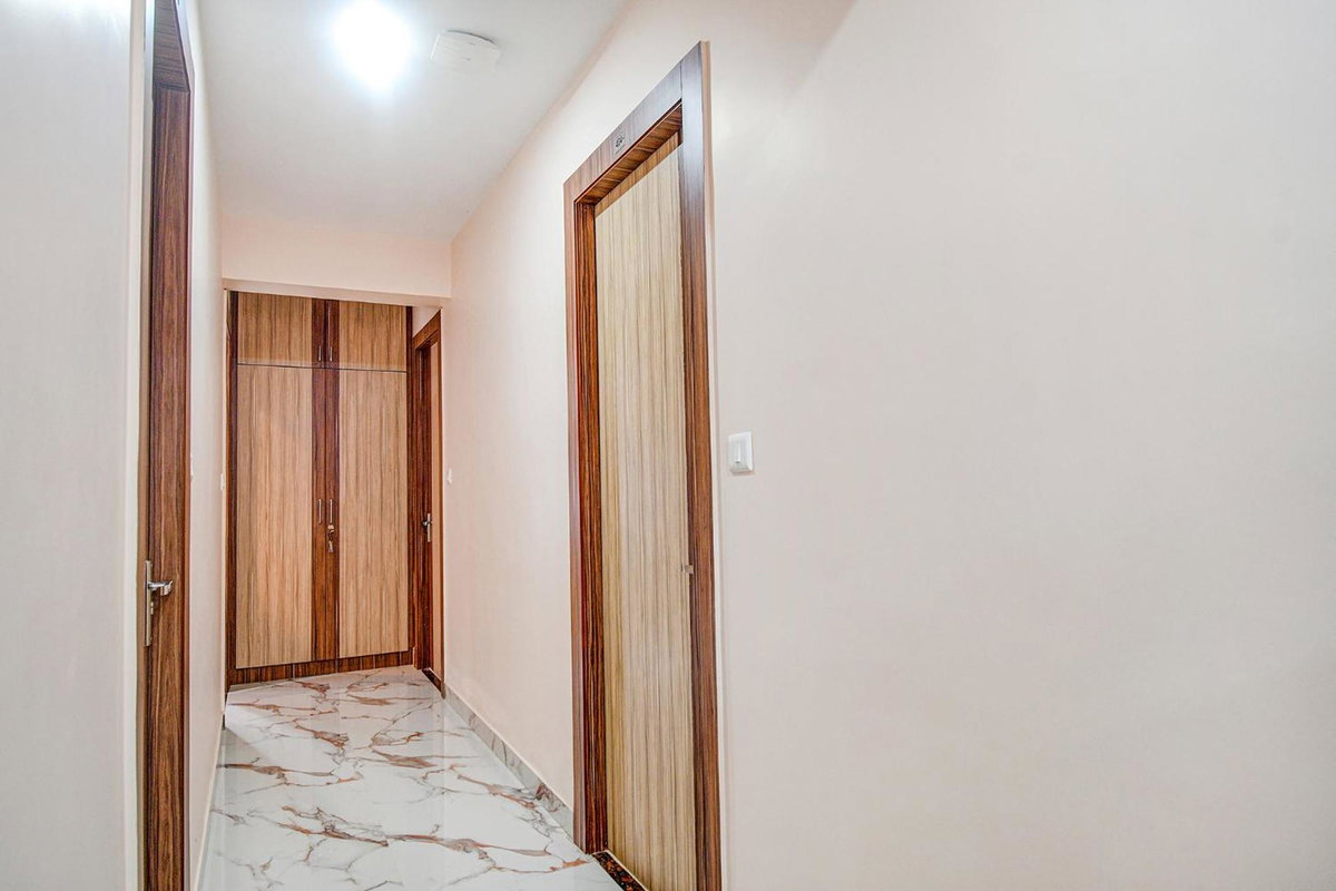 Hotel · FabHotel The Lily - Nr Bisarjan Ghat, Kolkata