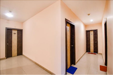 FabHotel Prime Rockstar Suites - Nr Park Circus 7 Point, Kolkata, India