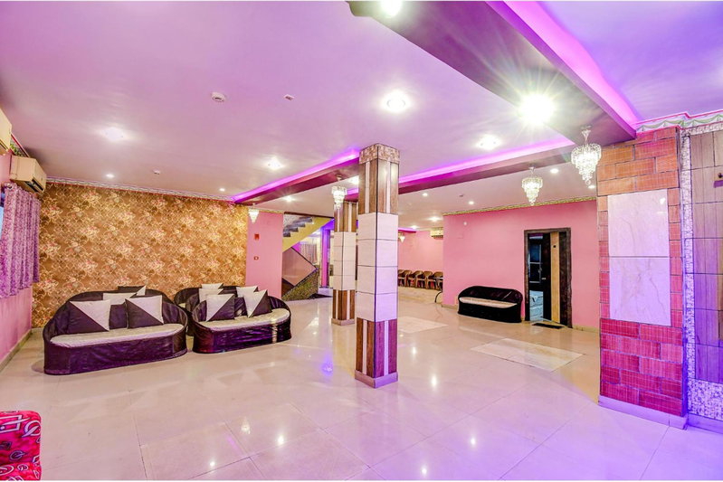 FabHotel Prime Rockstar Suites - Nr Park Circus 7 Point, Kolkata, India