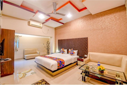 FabHotel Prime Rockstar Suites - Nr Park Circus 7 Point, Kolkata, India