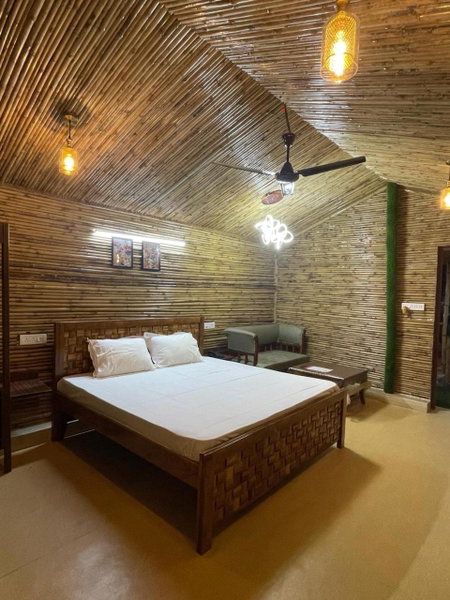Gopika Resort, Vrindāvan, India