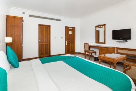 The Avenue Center Hotel, Kanayannur, India