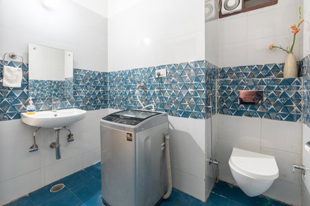 Homlee-Jumbo 1BHK-2AC-Kitchen-Lift-Parking-Tapovan, Rishīkesh, India