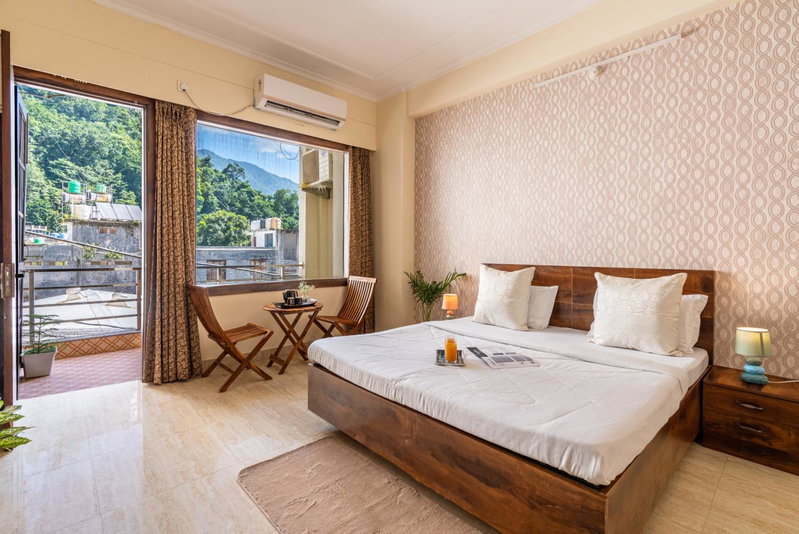Homlee-Jumbo 1BHK-2AC-Kitchen-Lift-Parking-Tapovan, Rishīkesh, India
