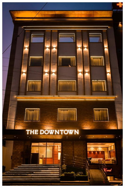 The Downtown, Kānpur, India