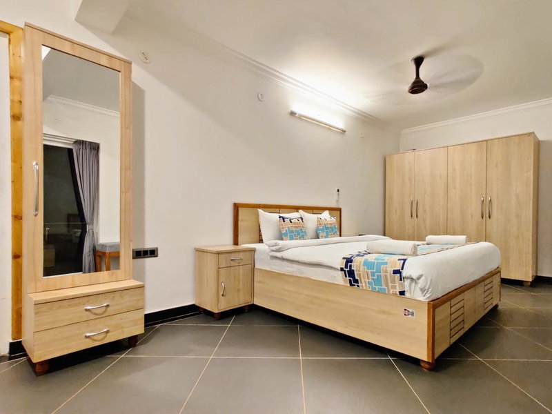 Woodside Retreat by hnh, Baga, India