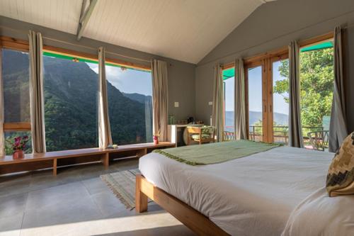 Seclude Pangot, Perch, Nainital, India