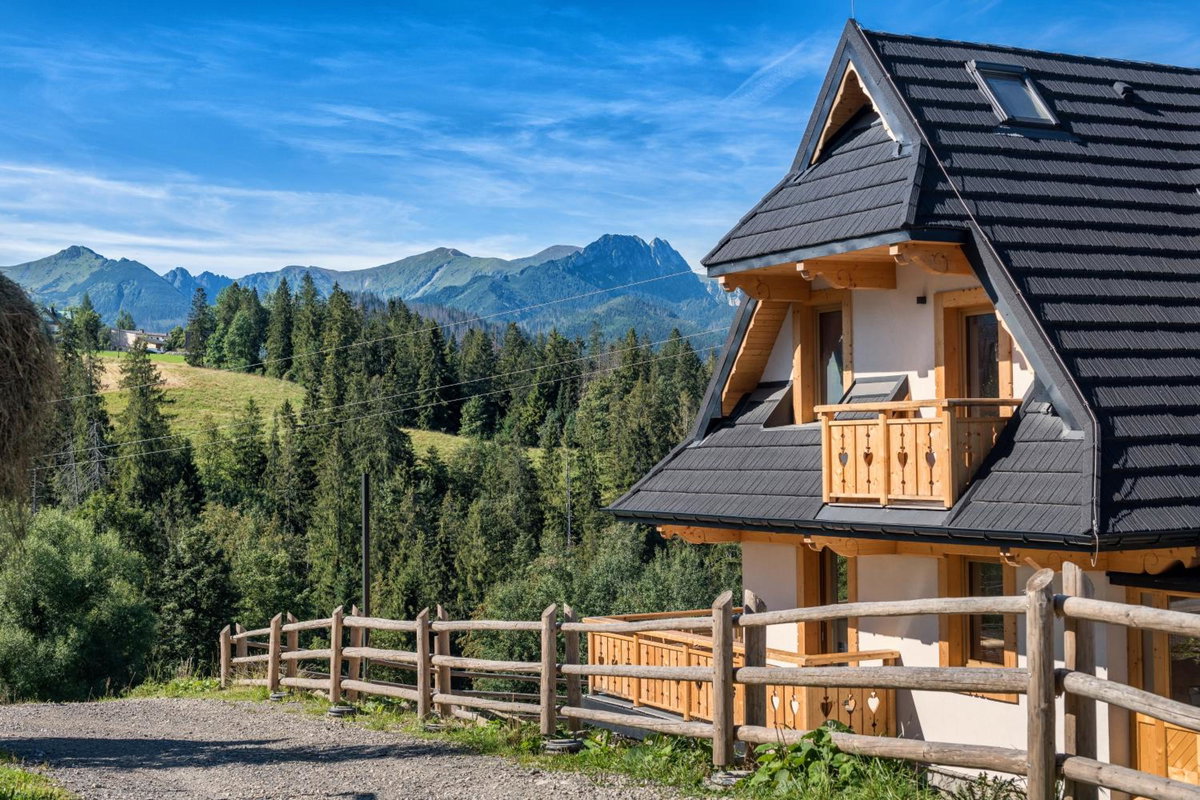 Domek 990m npm, Poland