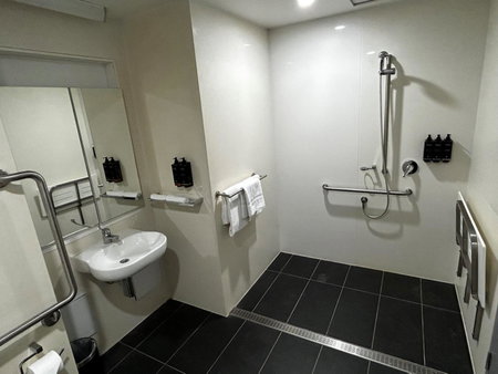 Ibis Darwin Airport Hotel, Darwin, Australia