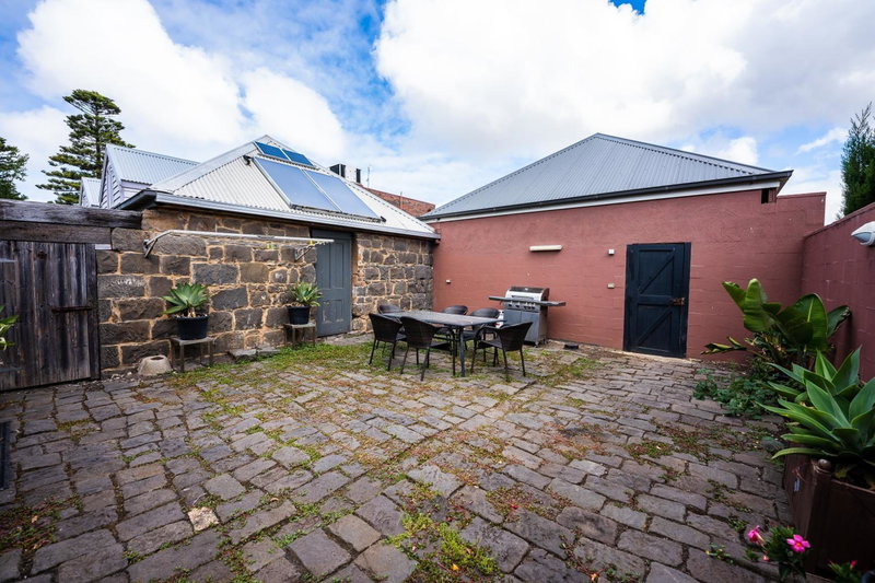 Georgia, Portland, Australia