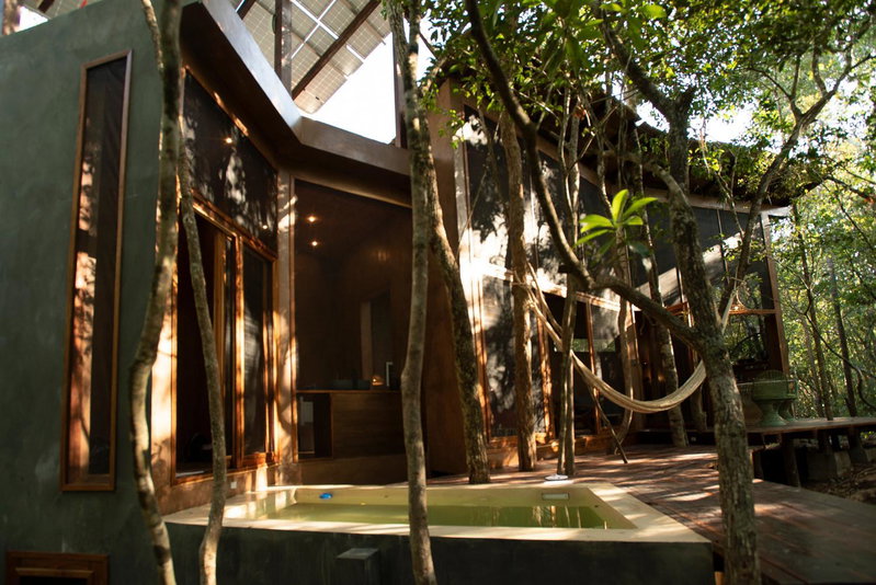 OJO DE ÁRBOL, boutique cabin in the real jungle, Tulum, Mexico