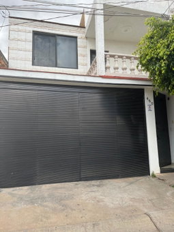 BEAUTIFUL PRIVATE HOUSE in the downtown with 3 floors, Tepatitlán de Morelos, Mexico