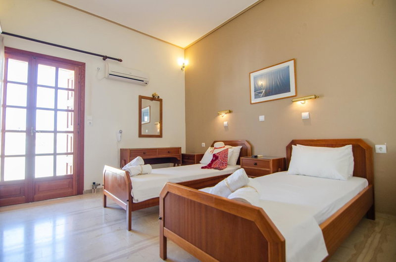 Almira Inn, Ios Chora, Greece