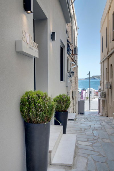 SyRose Suites, Ermoupoli, Greece