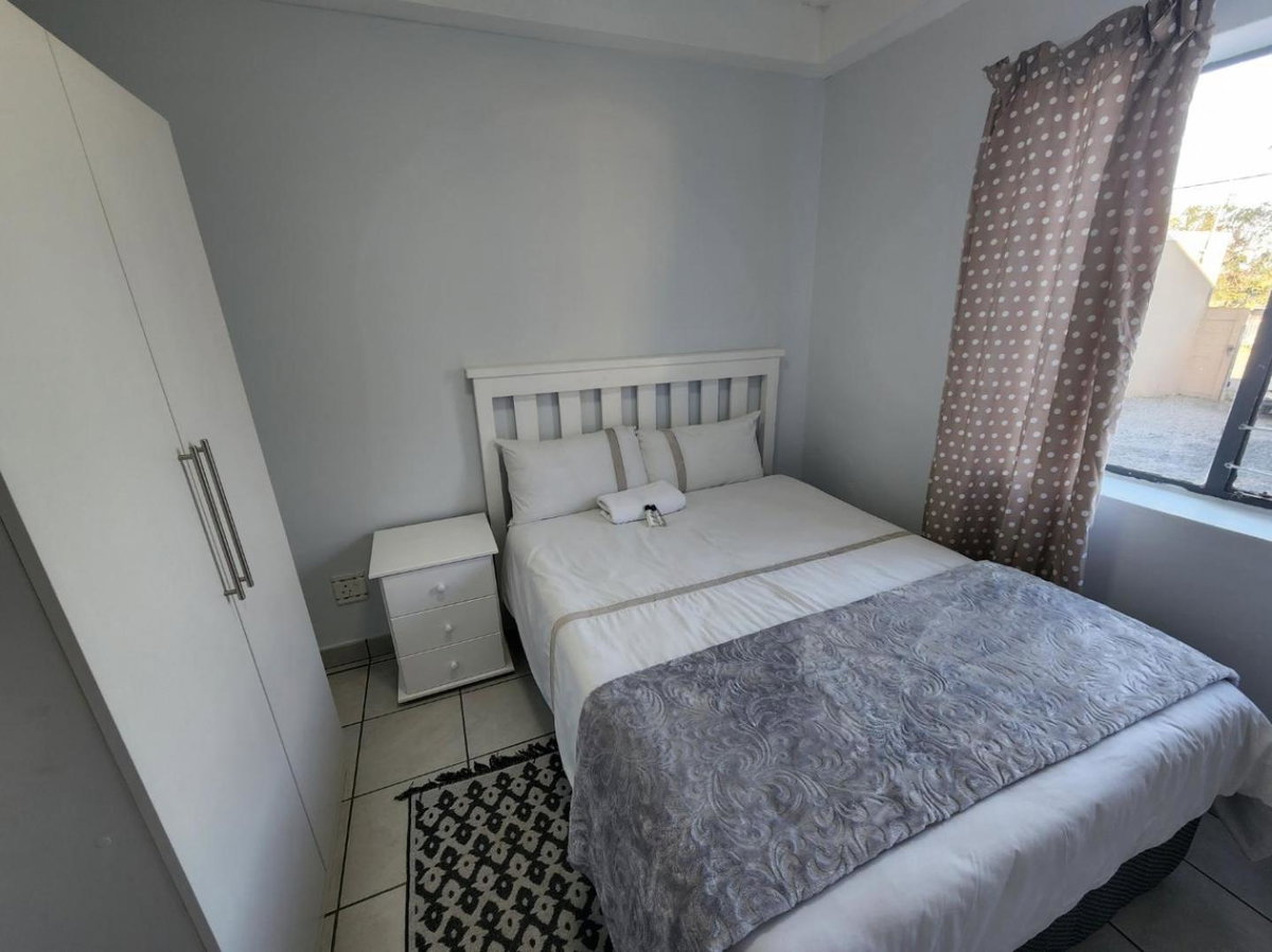 Hotel · Grace Villas 8, East London