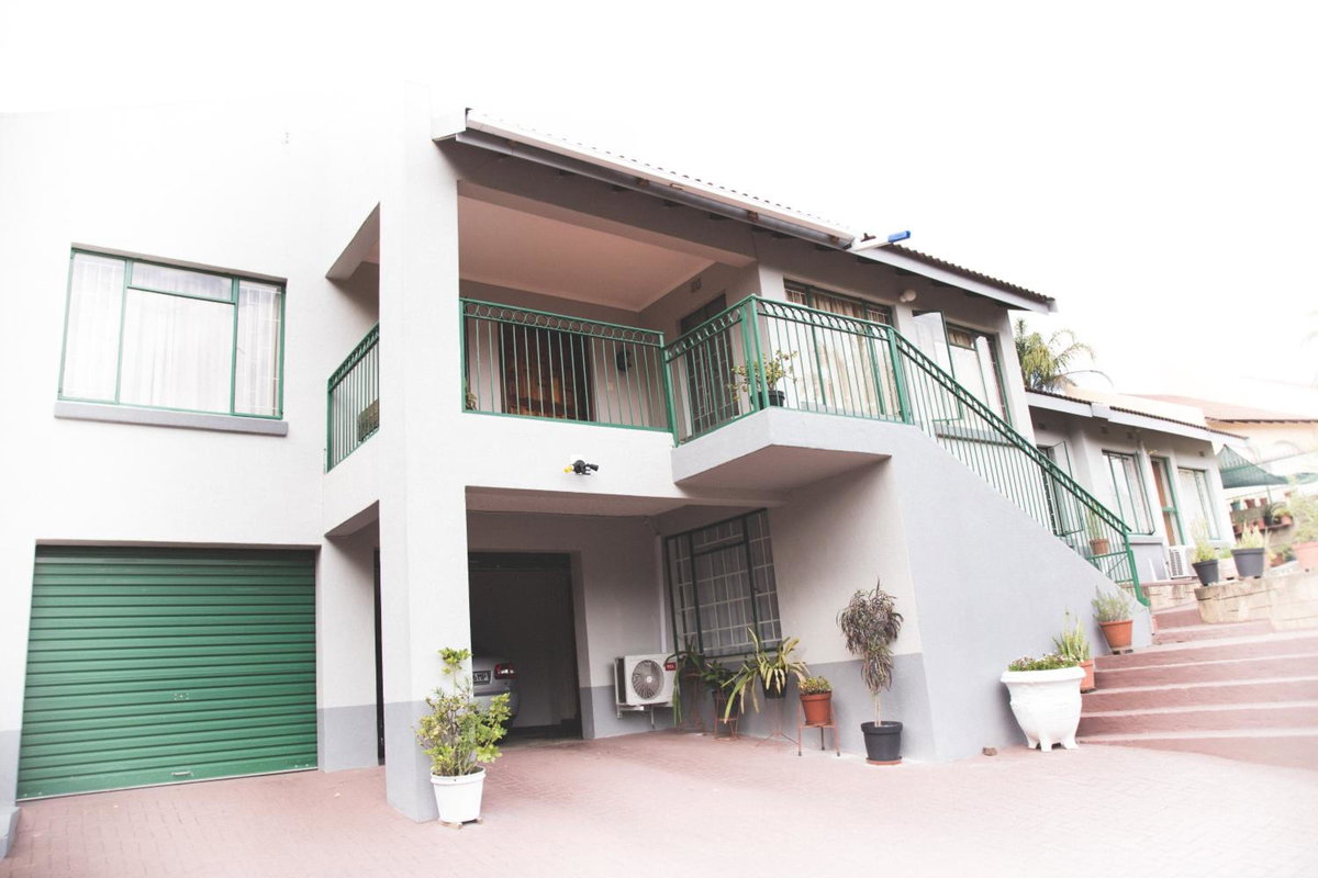 Hotel · 29 Polvy Street, Nelspruit