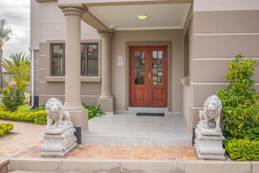 Atlantic Pearl Guest House Broadacres, Sandton, South Africa