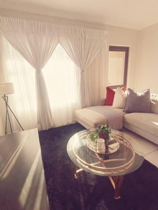 Hotel · Westpoint Apartments Your Urban oasis, Johannesburg