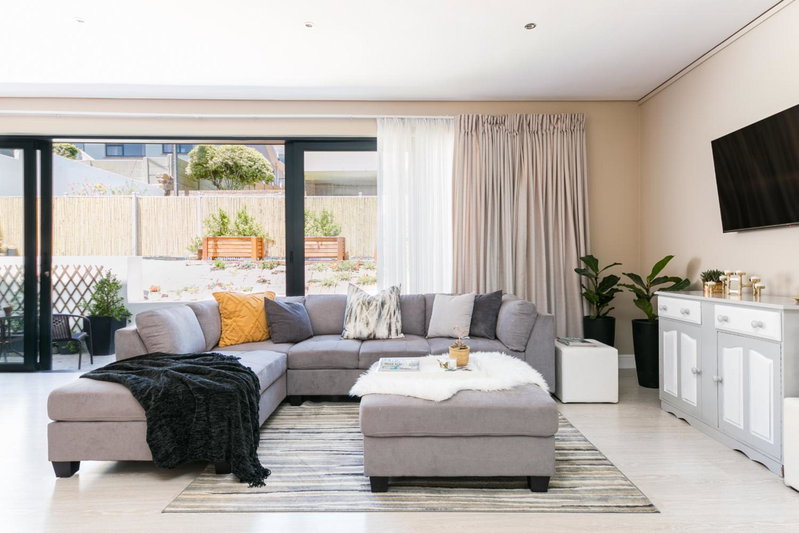 Cambridge Suites - #2 Cool & Spacious, Cape Town, South Africa